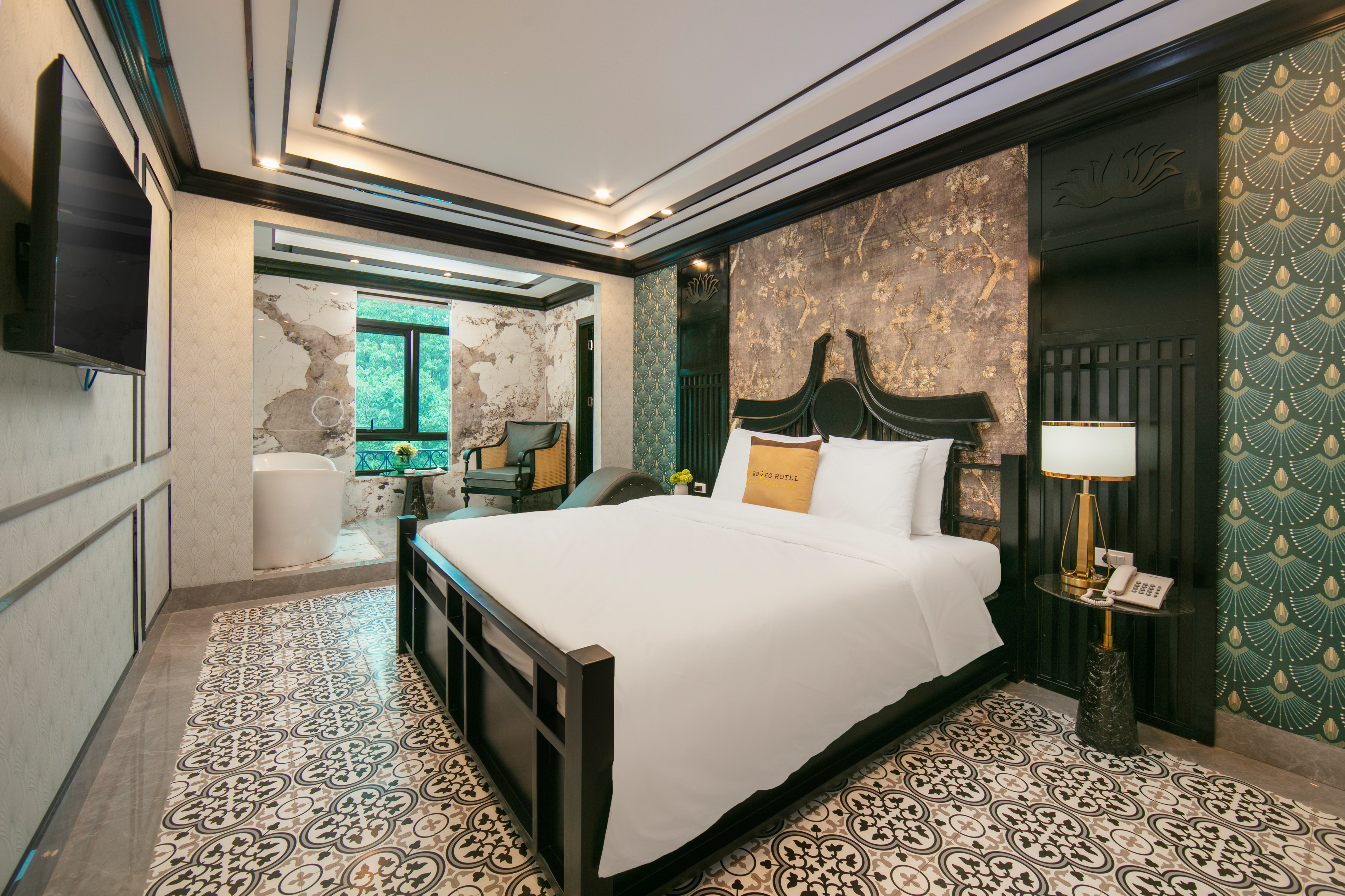 Khách sạn ngoại giao đoàn
